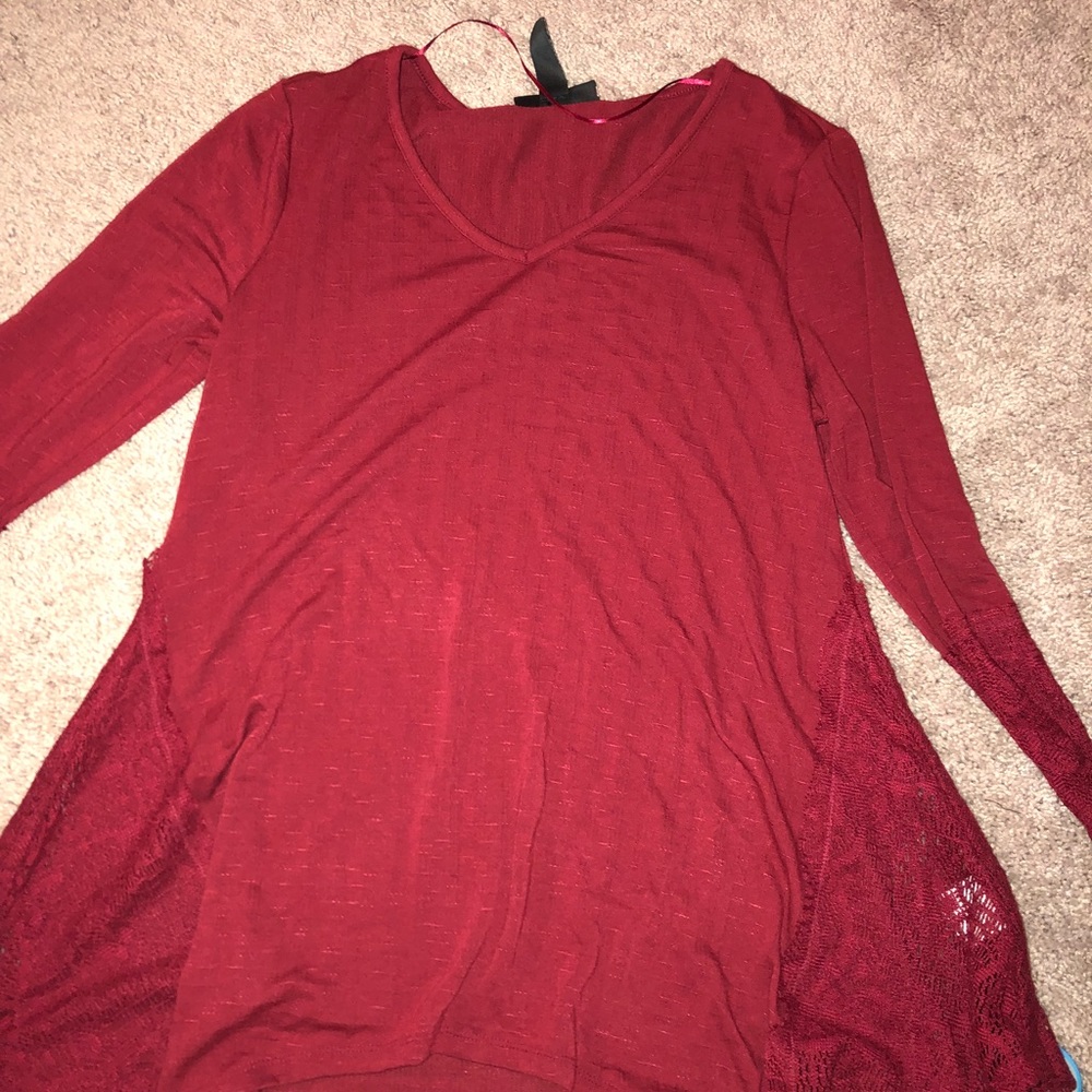 red top with flare design